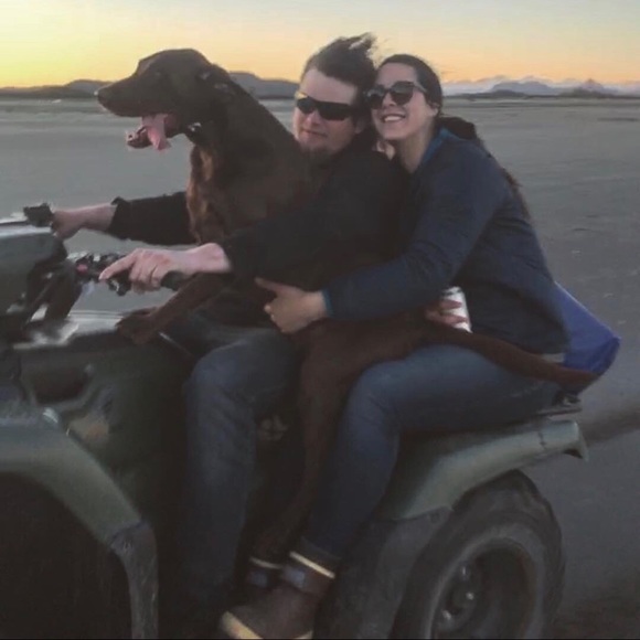 Meet your Posher, Raven - Picture 2 of 4